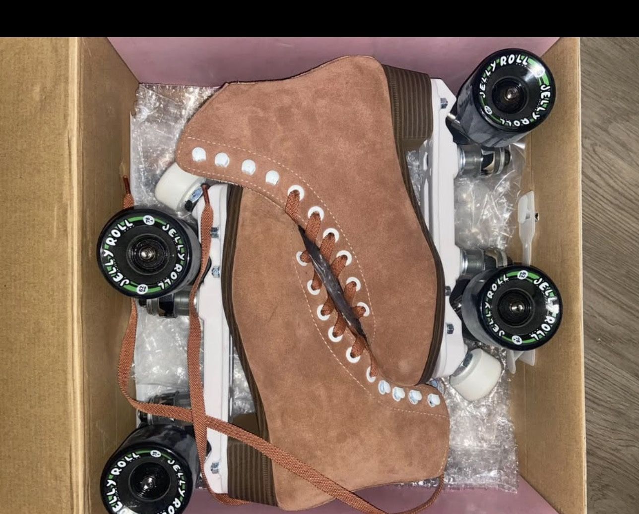 Vnla Roller Skates - Semi New