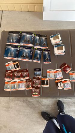 Brand New H1,9006,H9D1S,3057,3057A,3047,578,211-2,6461,6441,3156,7440,4057,2825