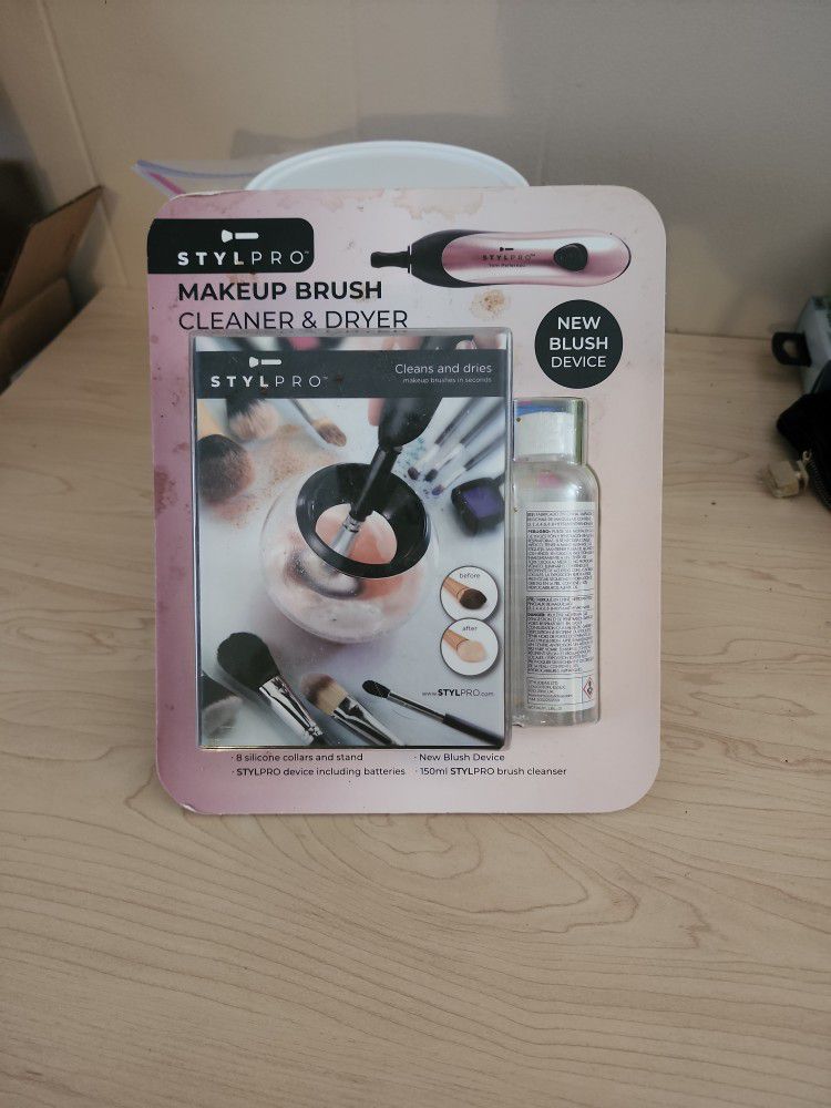 Brand New In Box Stylpro Makeup Brush Cleaner & Dryer