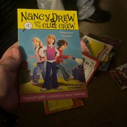 Nancy Drew And The Clue Crew #1