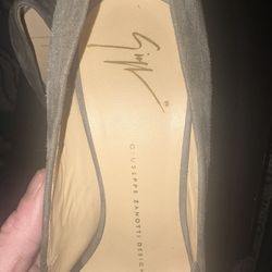 Giuseppe Heels Size 36