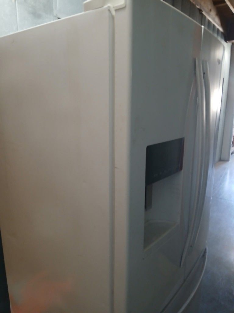 Whirlpool Refrigerator