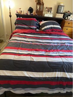 Queen size custom bed … complete