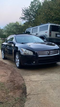 2014 Nissan maxima