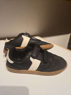 Kids Black Leather Sneakers with Velcro Strap size 10c