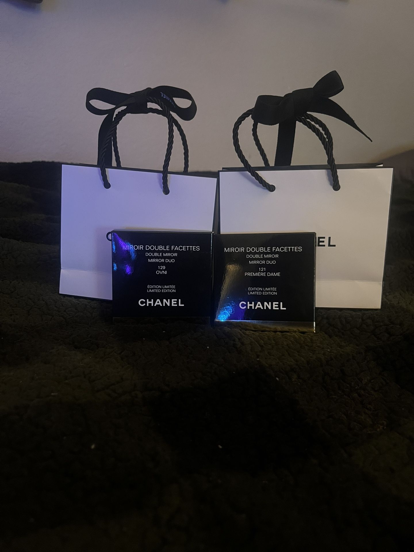 CHANEL ミラー Double Facettes 129 オヴニ