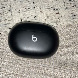 Beats Studio Buds