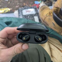 Beats Audio Studio Buds