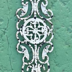 Cast Iron Wall Art / Trivet