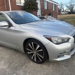 2014 Infinity Q50