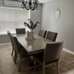 Dining Table W/6 Chairs