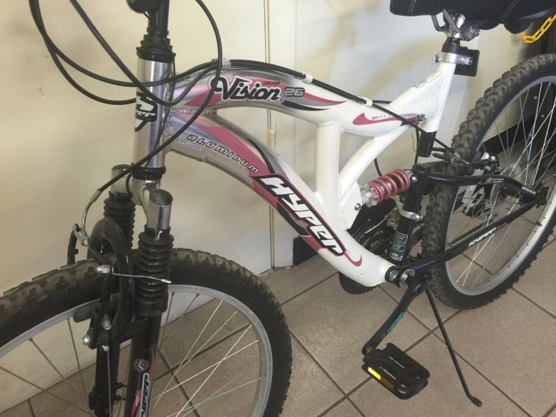Vision 26 aluminum hyper sale