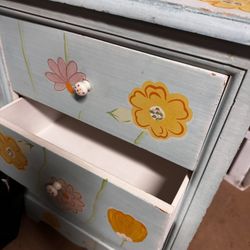 Girls Room Night Stands 