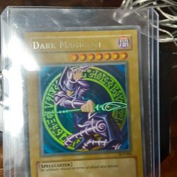 Dark Magician 
