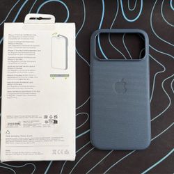 New - Open box - iPhone 17 Pro Max - Techwoven Case - Blue