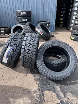 NEW 33X12.50R20 TIRES