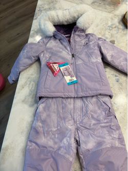 Snowzu snow suit