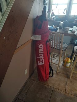 Never Use New Eskimo Three Person Portable Ice Fishing Shanty