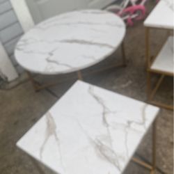 Three piece table set very nice