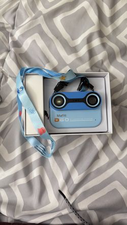 Underwater Waterproof Kids Camera 10 ft 32 gb cardwith Strap Cute for Photography Gift