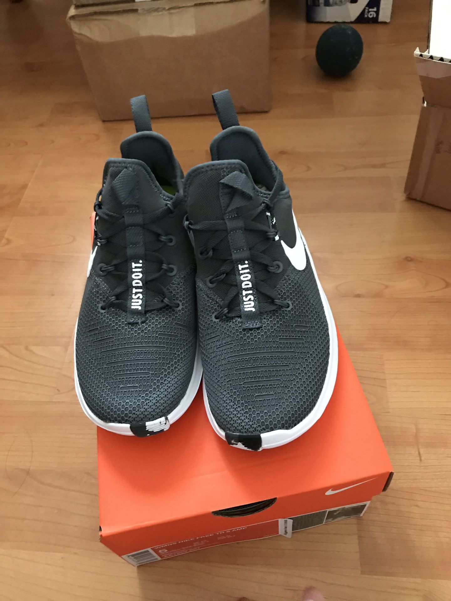 Nike
