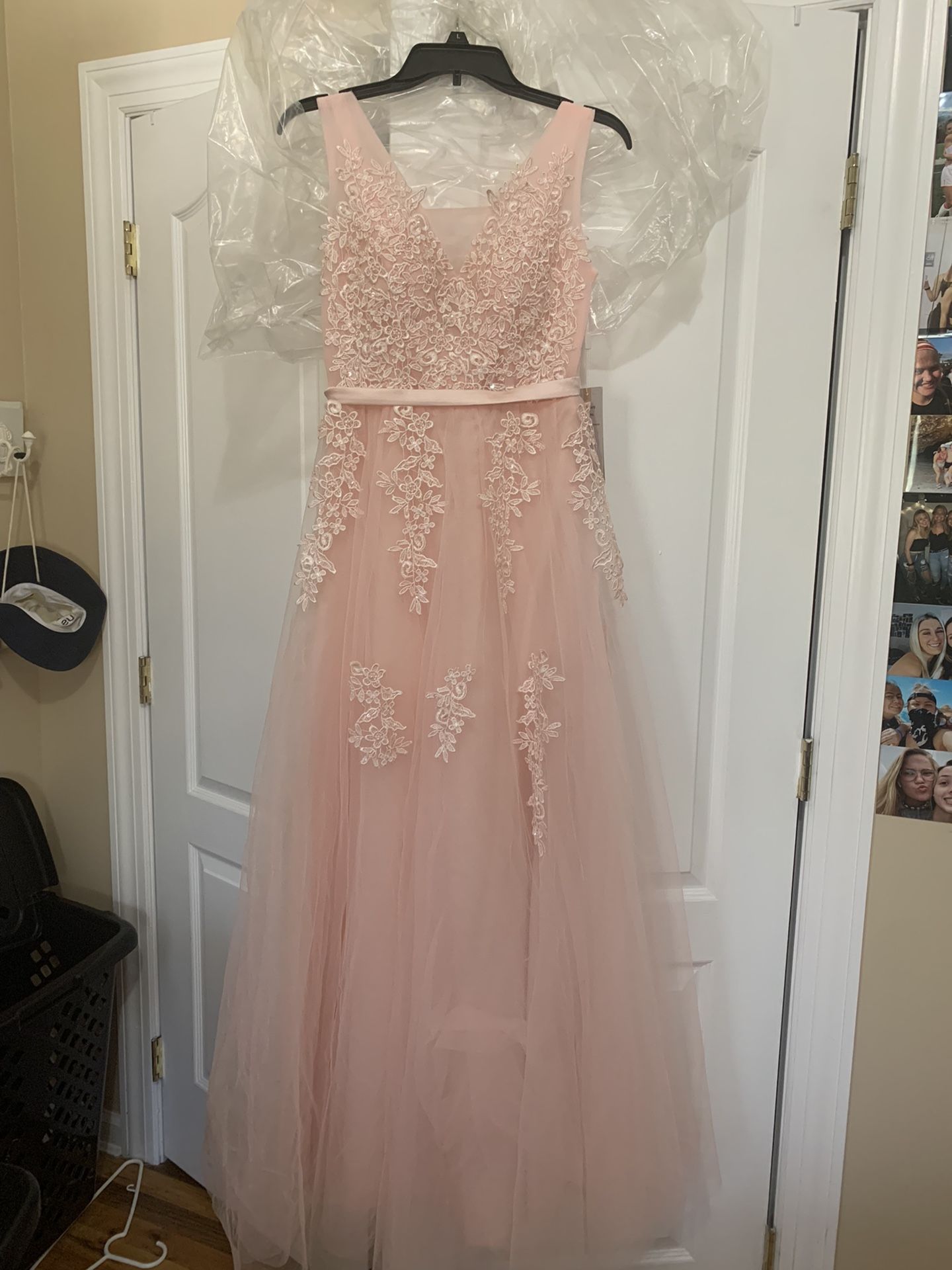 Pink dress for Sale in Sound Beach, NY OfferUp