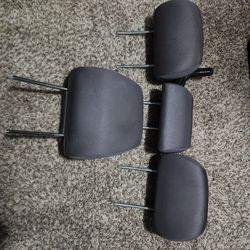 2006 Subaru Impreza Headrests 