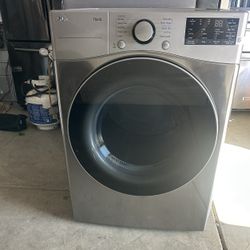 LG THINQ FRONT LOAD GAS DRYER 
