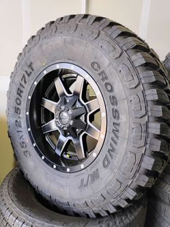 17 inch fuel 6 lug Chevy or Ford with 35 12 50 17 mt