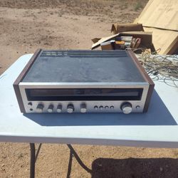 Vintage Stereo Reciever