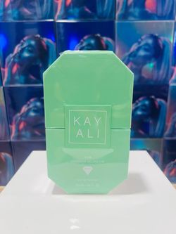 Kayali Yum Pistachio Gelato 33 — 100 ml 💚✨