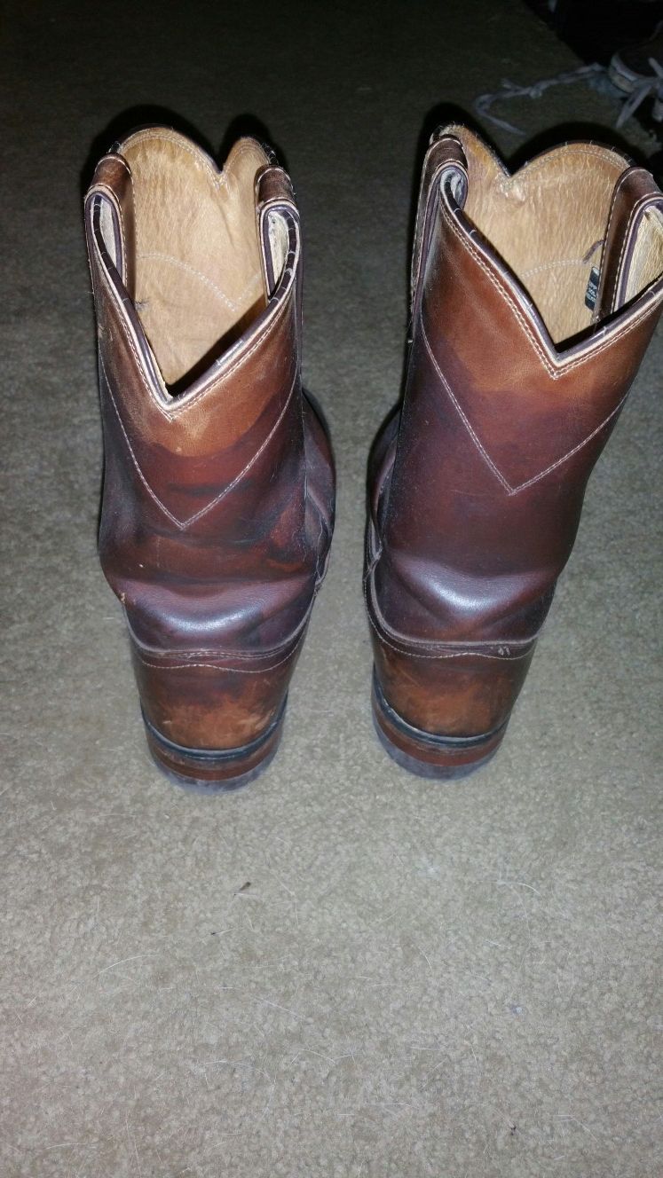 Justin cowboy boots size 9