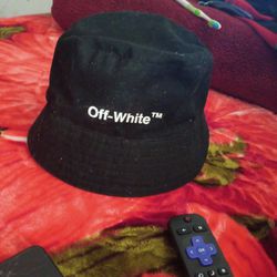 Off White Hat