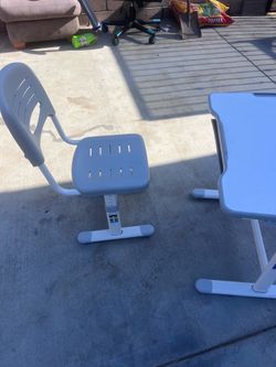 Children’s chair and table