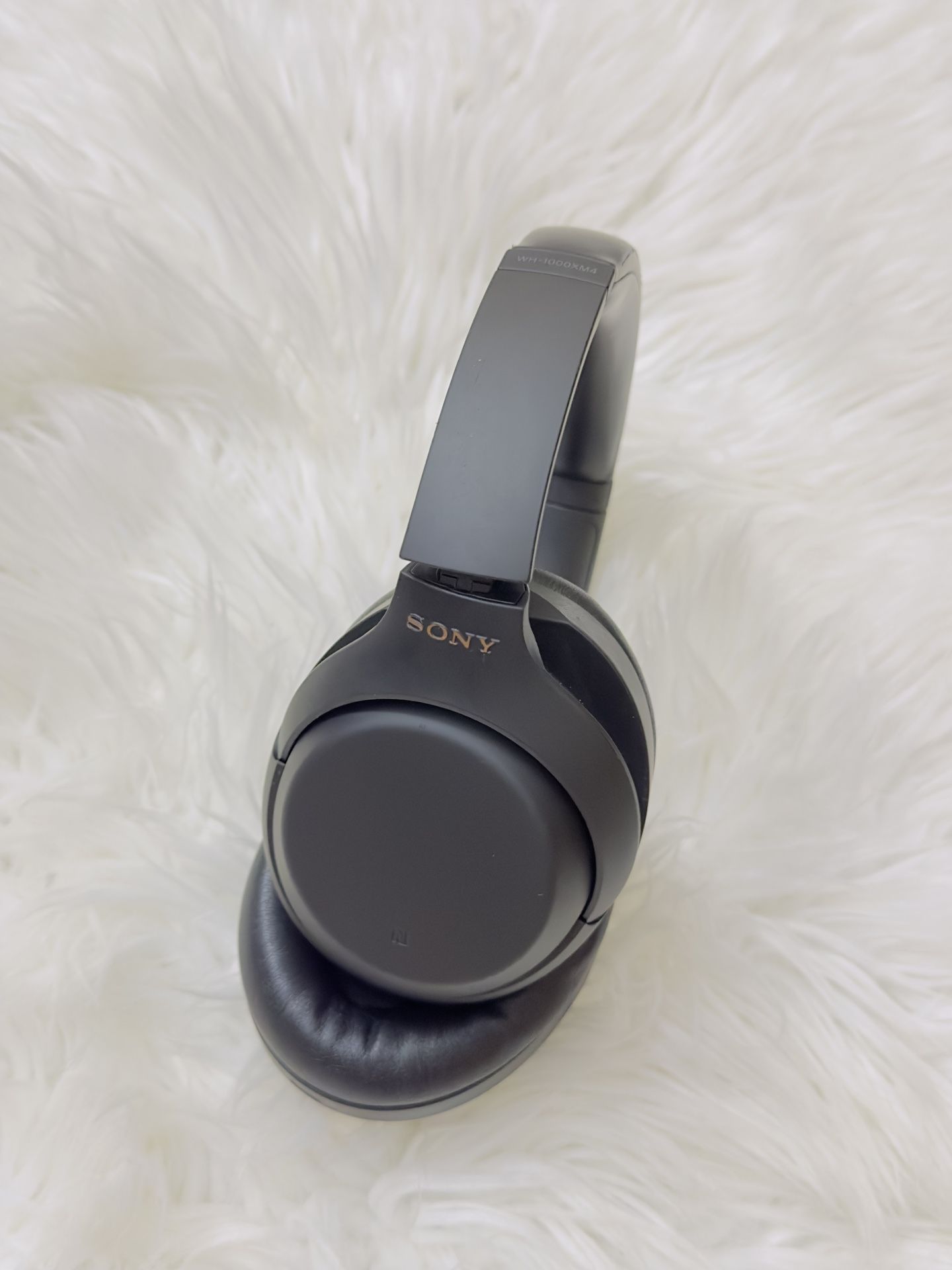 Sony WH-1000XM4 Wireless Premium Noise Canceling Overhead Headphones ...