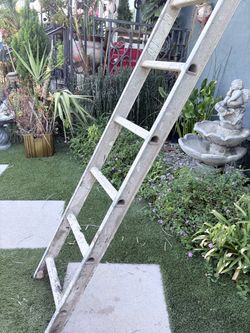 Aluminum Extension Ladder 24ft