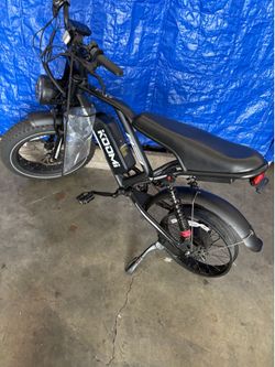 KOOMI ELECTRIC BIKE