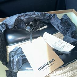 New Burberry Wedge 38.5 