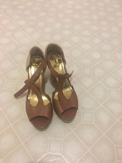 Woman’s shoes