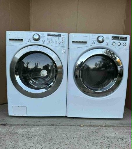 LG Washer And Gas Dryer