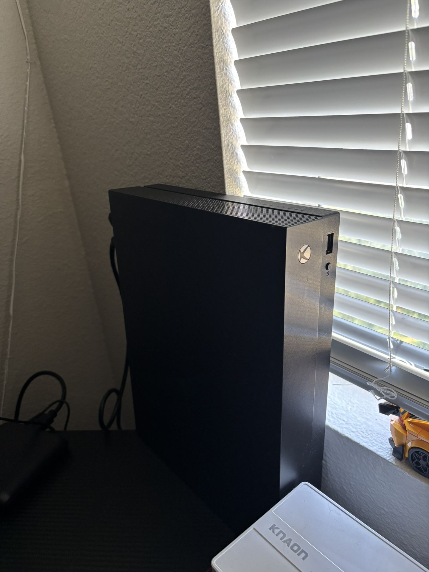 Xbox One X
