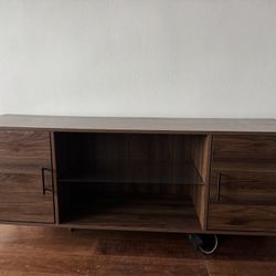 Entertainment/TV Stand For TV up to 68”