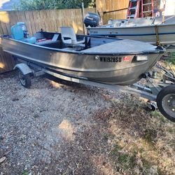 15hp Motor With Electric Start. Boat And Trailer.