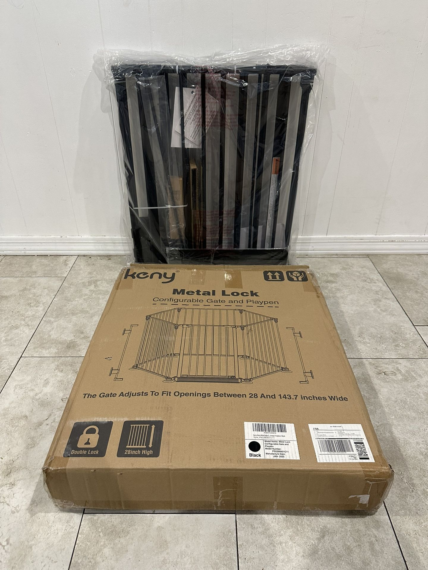 Extra Large Gate / Pet Fence / Playpen