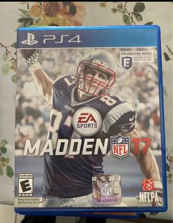 Ps4 Madden NFL 17 like new box