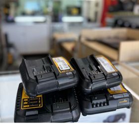 Dewalt Chargers / Batteries