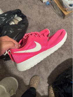 Nike roshe run (4.5youth)