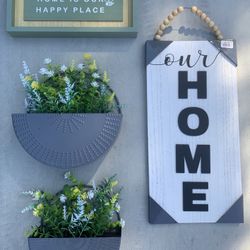 Farmhouse Home Decor Tabletop Metal Semicircular Planter With Yellow White Flowers & Signs Bundle Of 4