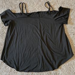 Womens 2x Strappy Sleeve Top