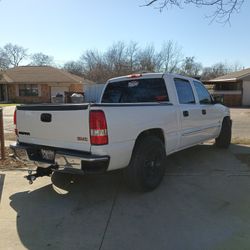 GMC Sierra Parts 